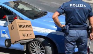 300 euro di multa se traslochi - fonte_Canva+motorzoom - f1world.it