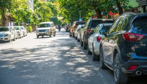 Parcheggio in strada - fonte_canva - f1world.it