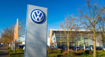 Volkswagen in ginocchio, devono interrompere bruscamente la produzione: dopo 50 anni finisce il sogno