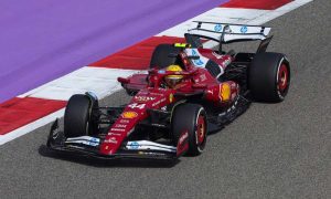 Lewis-Hamilton-Ferrari