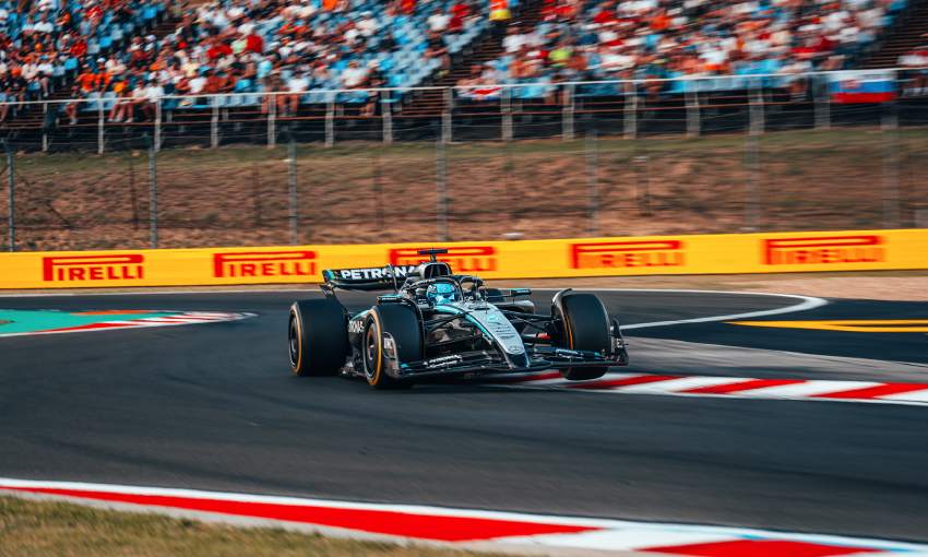 Mercedes W16: sospensione posteriore bocciata