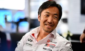 Komatsu doppio pitstop