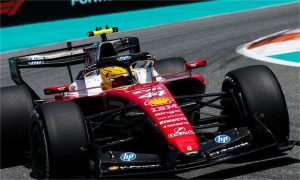 Ferrari Lewis Hamilton